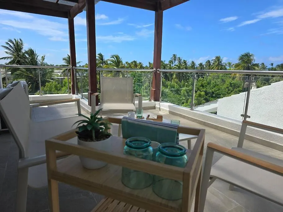 !!!New !!!Charming 2-2 Penthouse 2- 3 Min Walking To Bavaro Beach, El Cortecito- Solo A 2- 3 Min Caminando De La Playa 蓬塔卡纳