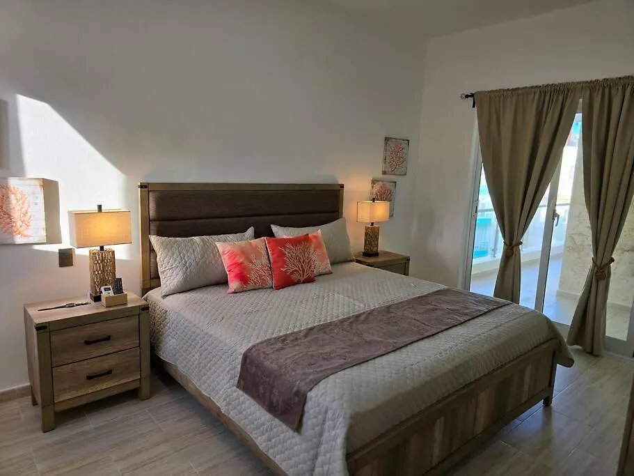 !!!New !!!Charming 2-2 Penthouse 2- 3 Min Walking To Bavaro Beach, El Cortecito- Solo A 2- 3 Min Caminando De La Playa 蓬塔卡纳 0*,  多米尼加共和国